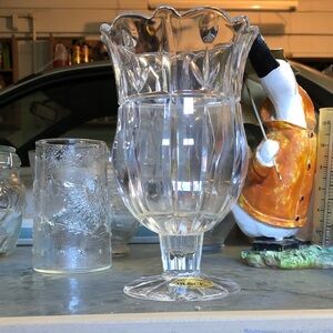 Elegant Clear Crystal Vase